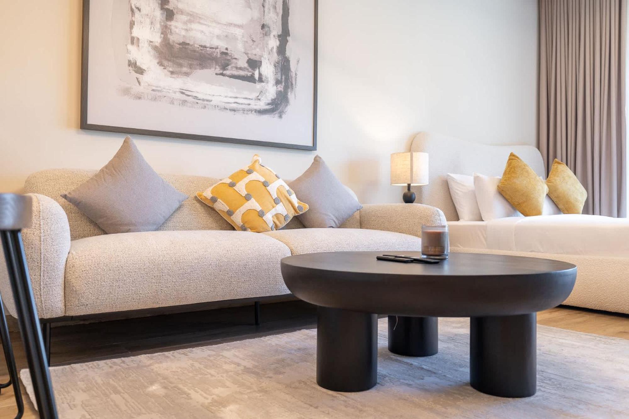 Exceptional In Rokane G25 Good For 2 * Dubai